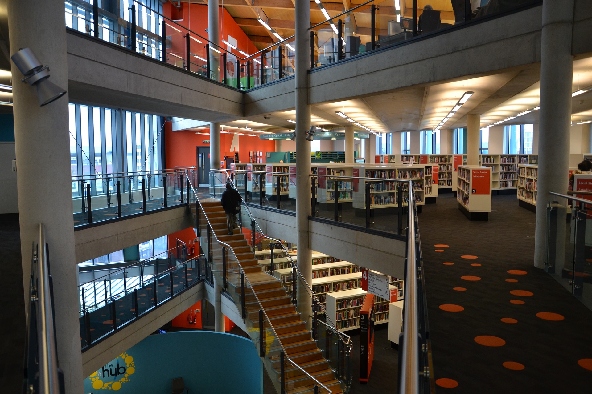DIPLOMA IN TECHNOLOGY (SALES AND MARKETING, LIBRARY AND INFORMATION SCIENCE
